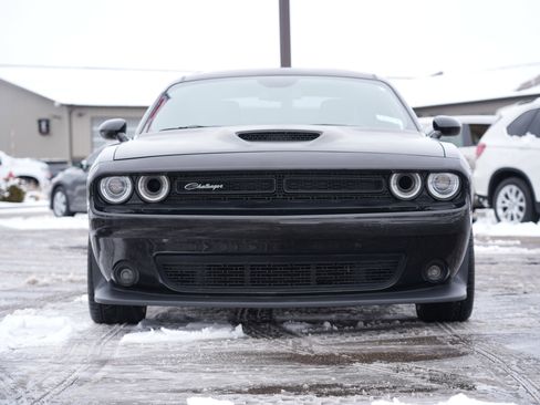 Used 2018 Dodge Challenger T/A image 8