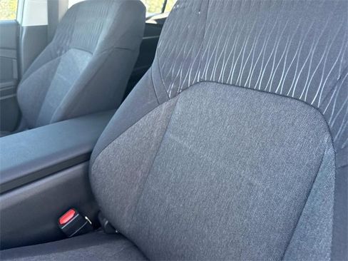 Used 2025 Toyota Camry LE image 18