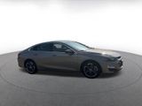 Used 2024 Chevrolet Malibu LT image 2