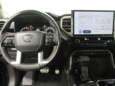 Used 2022 Toyota Tundra SR5 image 2