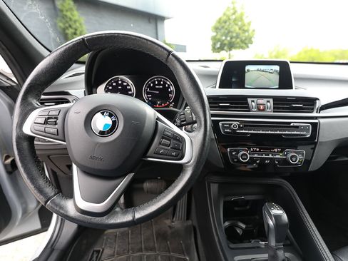 Used 2018 BMW X1 xDrive28i w/ Convenience Package AWD/4WD image 12