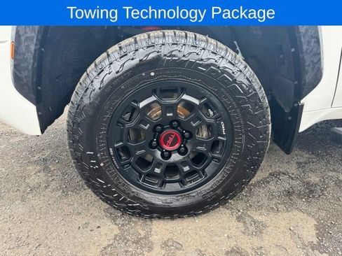 Used 2022 Toyota Tundra TRD Pro AWD/4WD image 12
