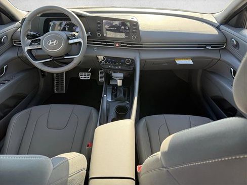New 2026 Hyundai Elantra Sport FWD image 11