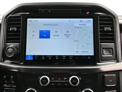 Used 2025 Ford F150 Platinum w/ FX4 Off-Road Package image 32