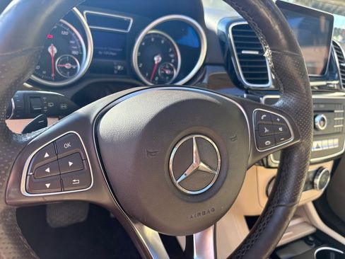 Used 2016 Mercedes-Benz GLE 350 4MATIC w/ Premium Package image 9