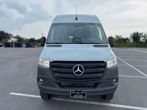 New 2025 Mercedes-Benz Sprinter 2500 image 13