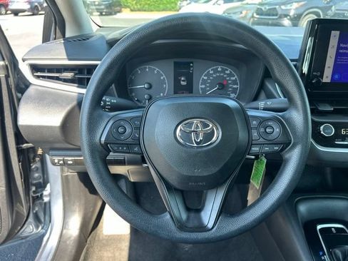 Used 2024 Toyota Corolla LE FWD image 19