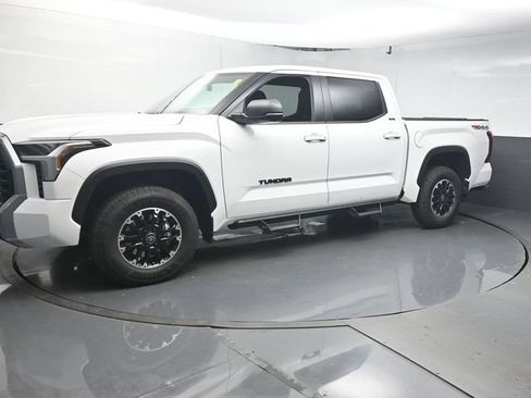 Used 2026 Toyota Tundra SR5 w/ TRD Off-Road Package AWD/4WD image 4