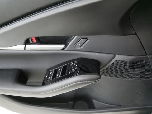 Certified 2025 MAZDA CX-30 AWD 2.5 S w/ Select Sport Pkg image 19