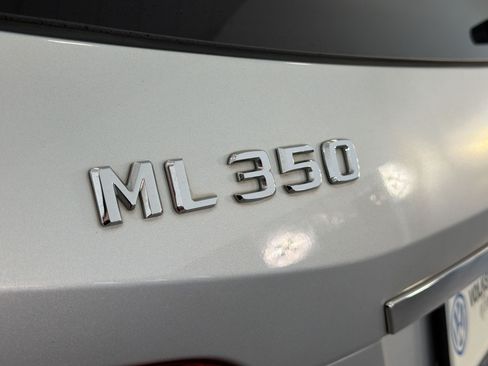 Used 2013 Mercedes-Benz ML 350 4MATIC w/ Premium 1 Pkg image 34