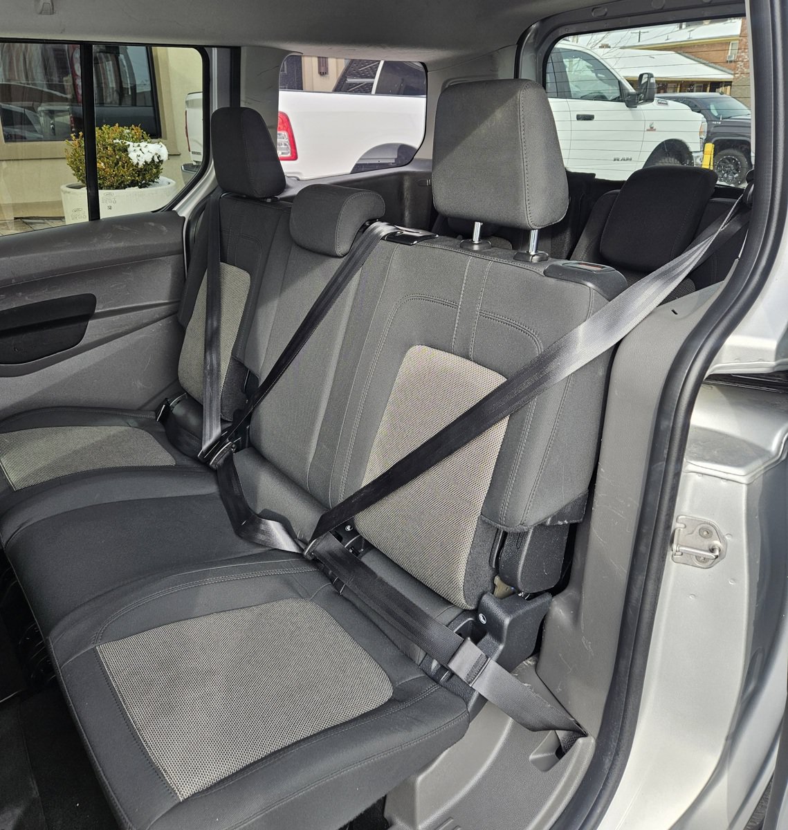 Used 2021 Ford Transit Connect XL FWD image 9