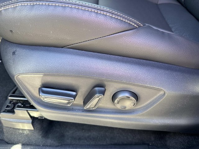 New 2025 Toyota Tacoma Limited AWD/4WD image 10
