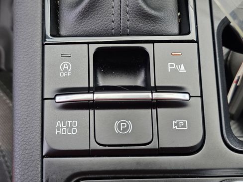 New 2025 Kia K5 LXS image 23