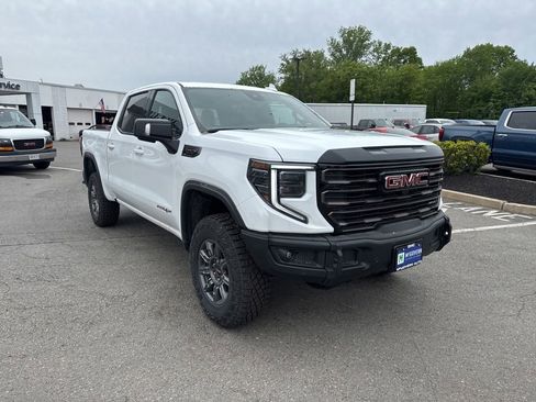 New 2026 GMC Sierra 1500 AT4X w/ LPO, Black Badging Package AWD/4WD image 8