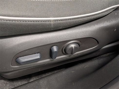 Used 2026 Chevrolet TrailBlazer LT w/ Convenience Package image 11