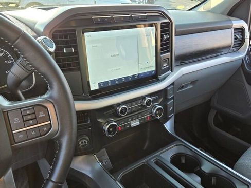 Certified 2021 Ford F150 XLT w/ Equipment Group 302A High image 21