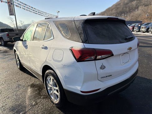 Used 2022 Chevrolet Equinox LT image 5