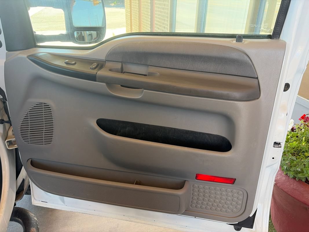 Used 2000 Ford F350 XL AWD/4WD image 18