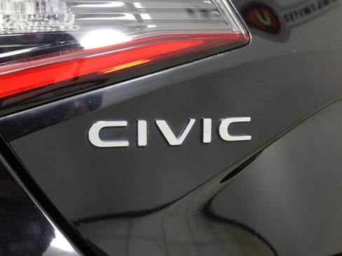 Used 2023 Honda Civic Sport image 24