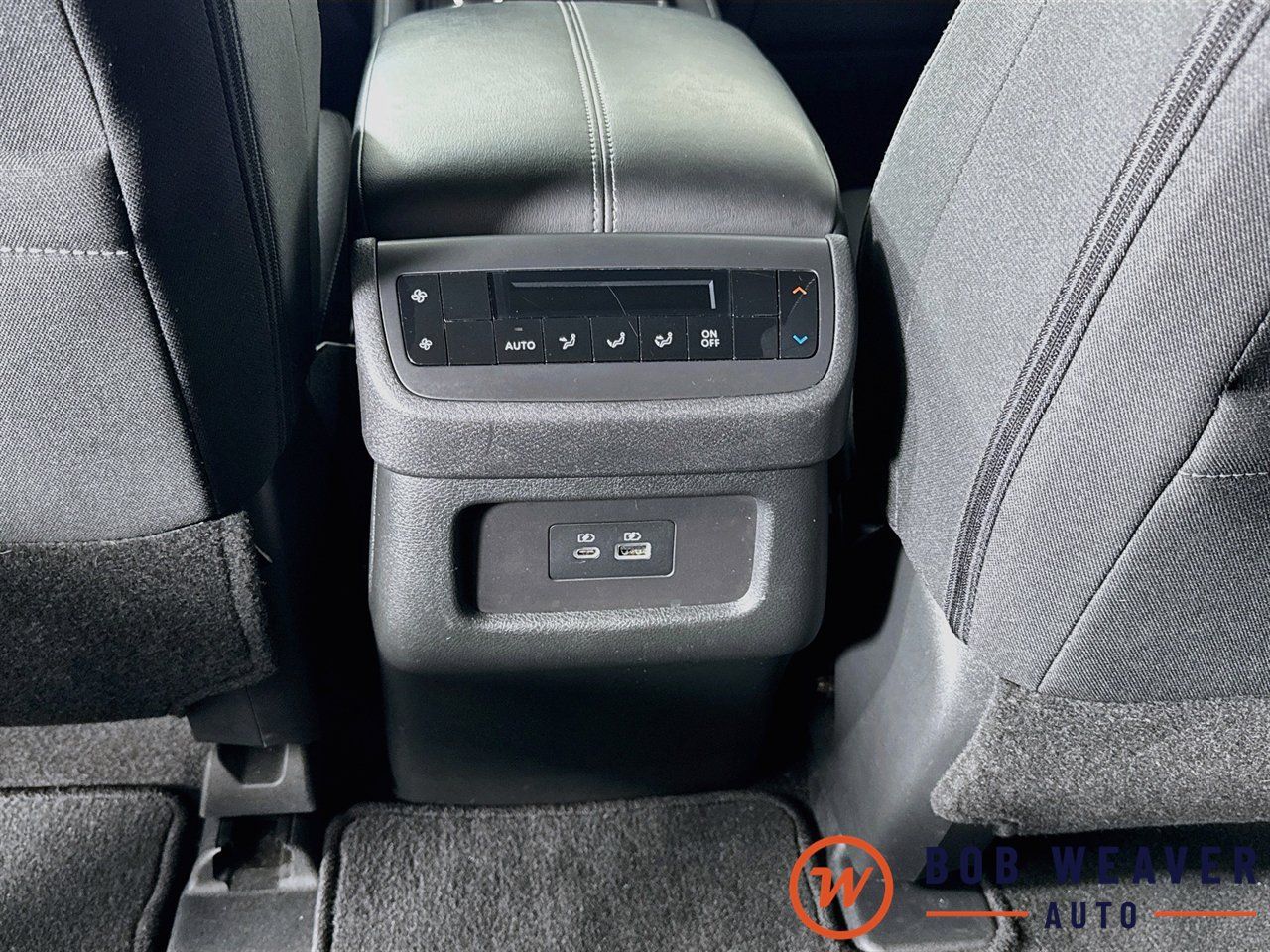 Used 2023 Nissan Pathfinder SV AWD/4WD image 31