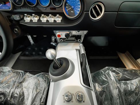 Used 2006 Ford GT image 79