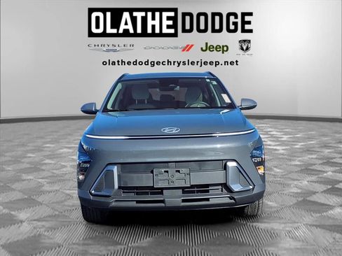 Used 2025 Hyundai Kona SEL image 29