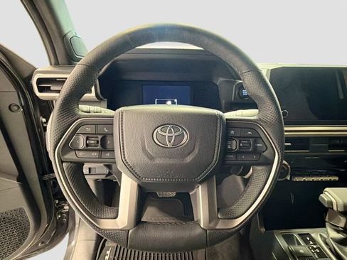 Certified 2025 Toyota Tacoma SR5 image 9