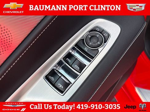 Used 2022 Chevrolet Corvette Stingray Preferred Conv w/ Z51 Performance Package RWD image 11