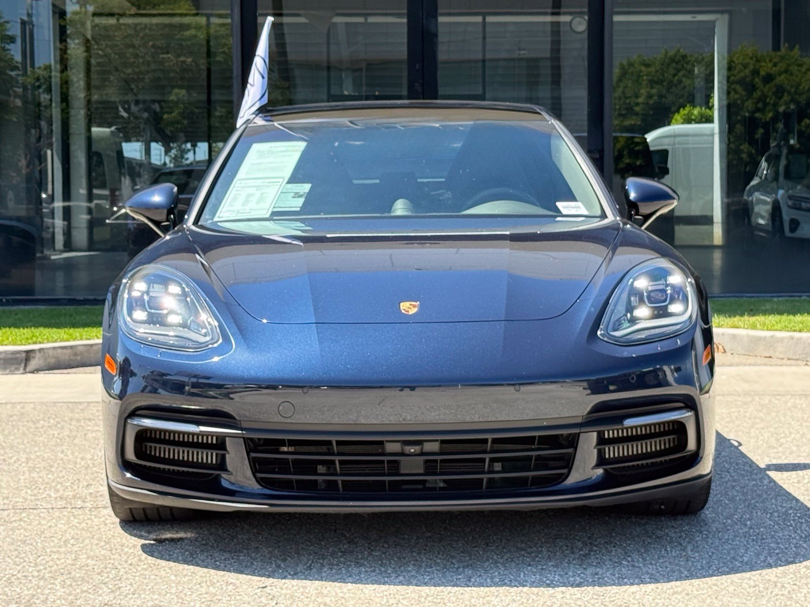 Used 2019 Porsche Panamera 4 AWD/4WD image 5