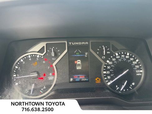 Used 2024 Toyota Tundra SR5 w/ SR5 Convenience Package AWD/4WD image 14