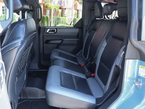 Used 2023 Ford Bronco Big Bend w/ Sasquatch Package AWD/4WD image 37