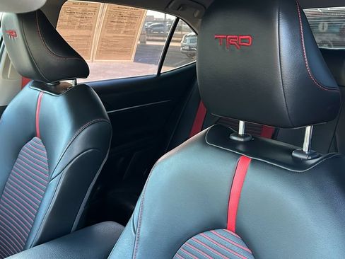 Used 2020 Toyota Camry TRD FWD image 11