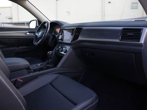 Used 2021 Volkswagen Atlas SEL FWD image 21
