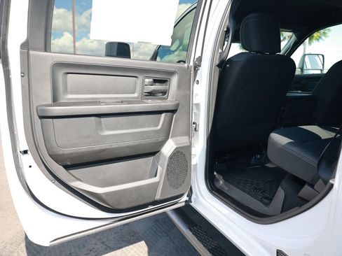 New 2026 RAM 2500 Tradesman AWD/4WD image 33