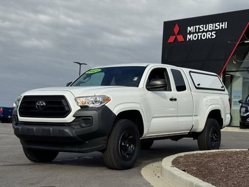 Used 2021 Toyota Tacoma SR image 7