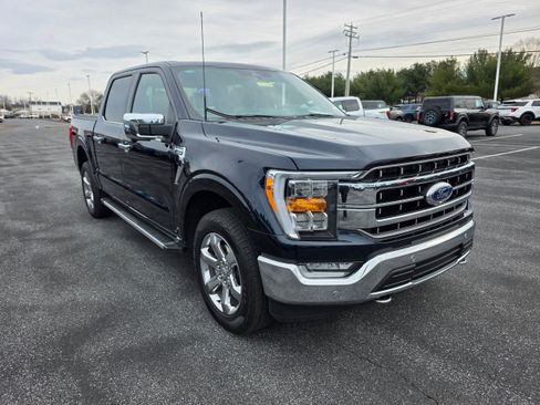 Used 2023 Ford F150 Lariat w/ Trailer Tow Package image 7