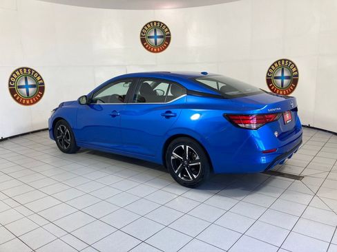 Used 2025 Nissan Sentra SV FWD image 22