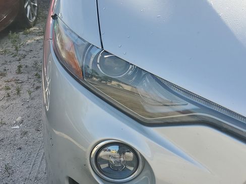 Used 2018 Maserati Levante S AWD/4WD image 2