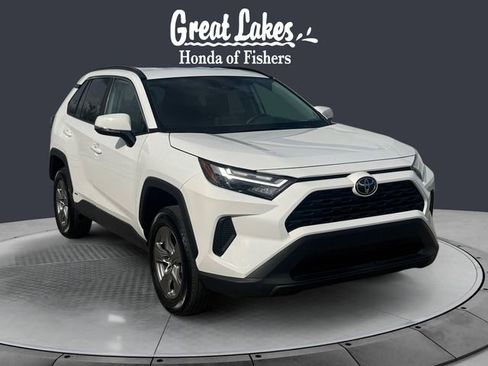 Used 2025 Toyota RAV4 XLE image 7