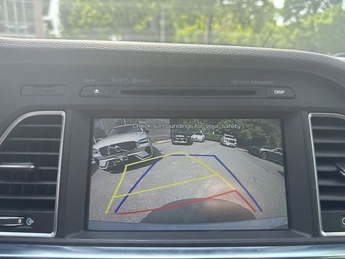 Used 2017 Hyundai Sonata Limited w/ Ultimate Package 02 FWD image 23