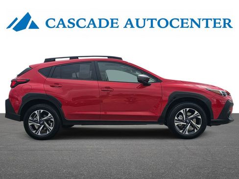 Used 2025 Subaru Crosstrek 2.0i Premium AWD/4WD image 6