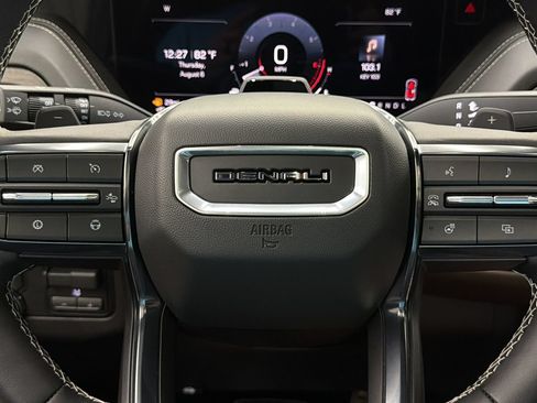 Used 2026 GMC Yukon Denali Ultimate AWD/4WD image 25