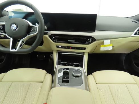 Certified 2025 BMW 330i Sedan w/ M Sport Package image 14