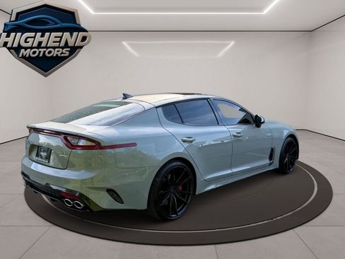 Used 2021 Kia Stinger GT2 AWD/4WD image 6