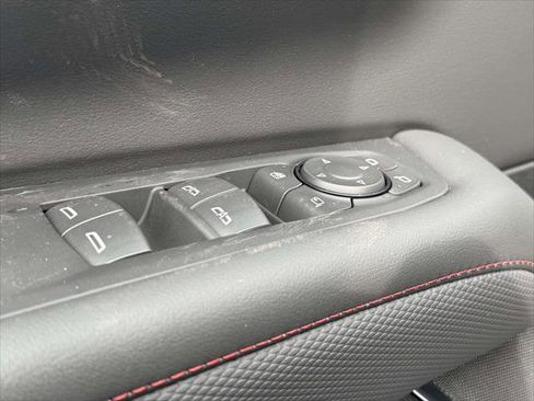 New 2026 Chevrolet Suburban RST image 15