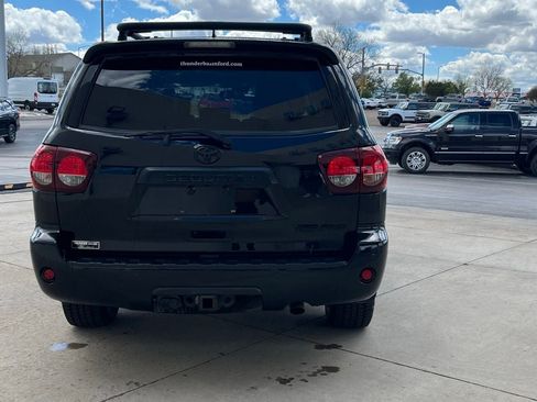 Used 2021 Toyota Sequoia TRD Pro AWD/4WD image 6
