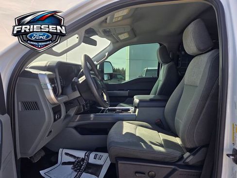 Used 2024 Ford F250 XLT w/ FX4 Off-Road Package AWD/4WD image 12