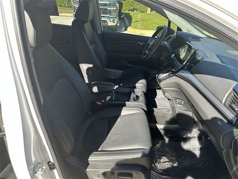 Used 2023 Honda Odyssey Touring image 28