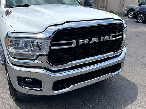 Used 2024 RAM 3500 Big Horn AWD/4WD image 34