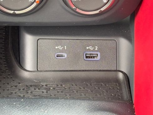 Certified 2024 Nissan Z Performance w/ Floor Mat Package image 26